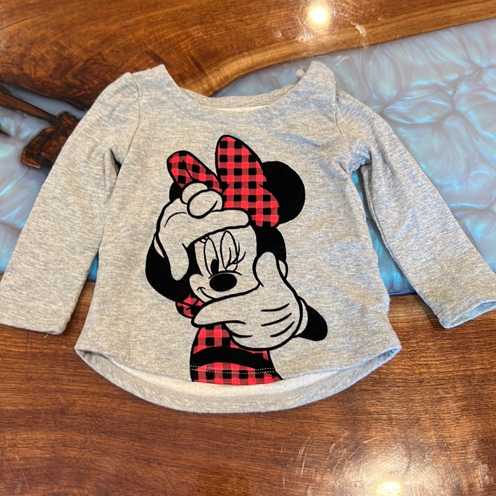 Gap disney shirt 12-18 months